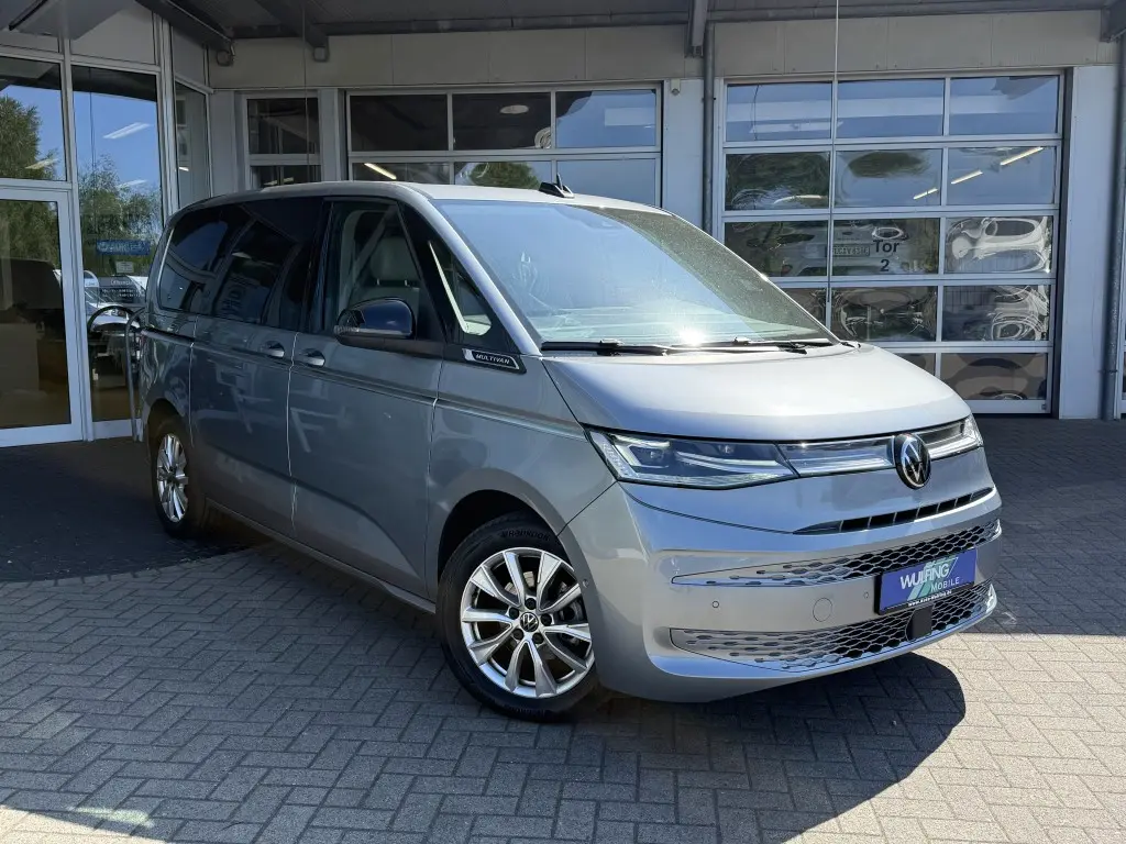 VW t7 Multivan bei Auto Wulfing in Berlin
